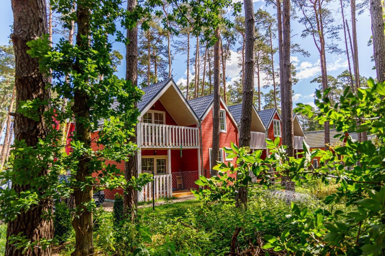 Pinia Villa โปเบียโรโว ภายนอก รูปภาพ